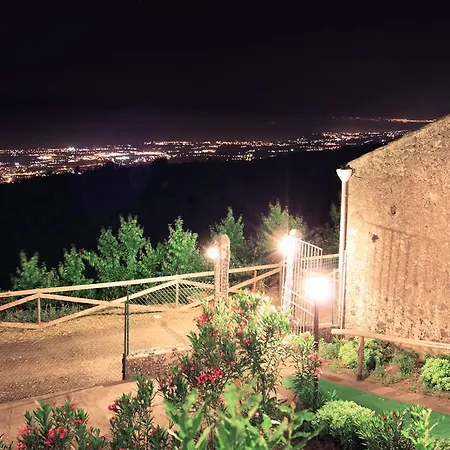 Farm stay Agriturismo Oasi Dell'etna *